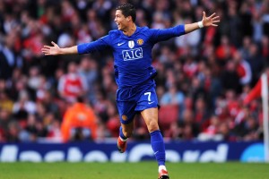 足球商业运营课程吸引职业经理人转型，足球商业化