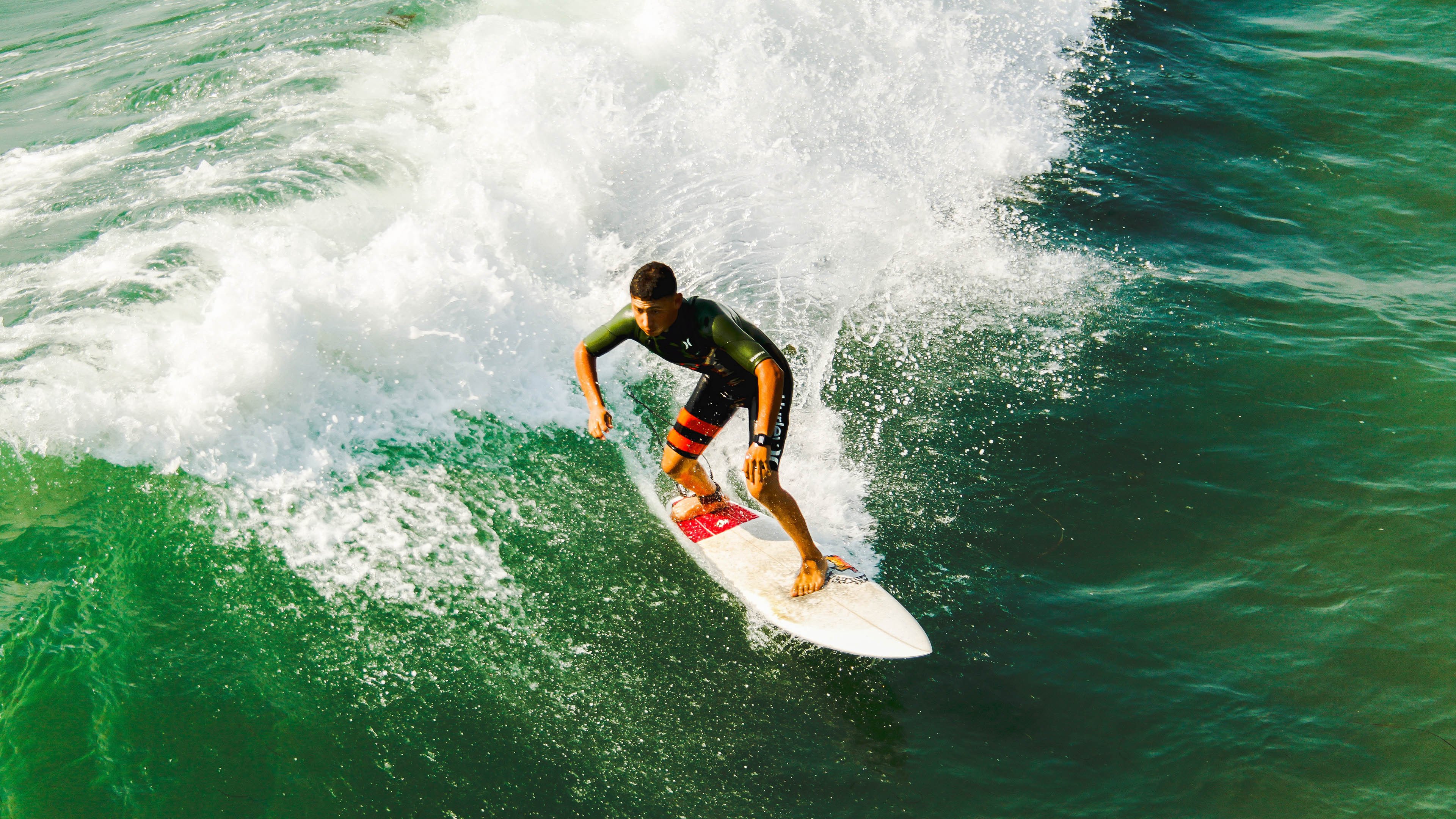 赛前练兵：车手训练中的细节与心得，赛车手训练内容